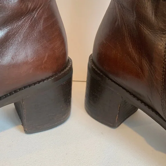 Vic Matie Women’s Size 38 Brown Leather 2.5” Block Heel Western Ankle Boots - Picture 3 of 15